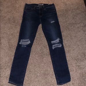 Levi jeans